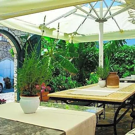 Hotel Pom Alacati Boutique Ciftlikkoyu